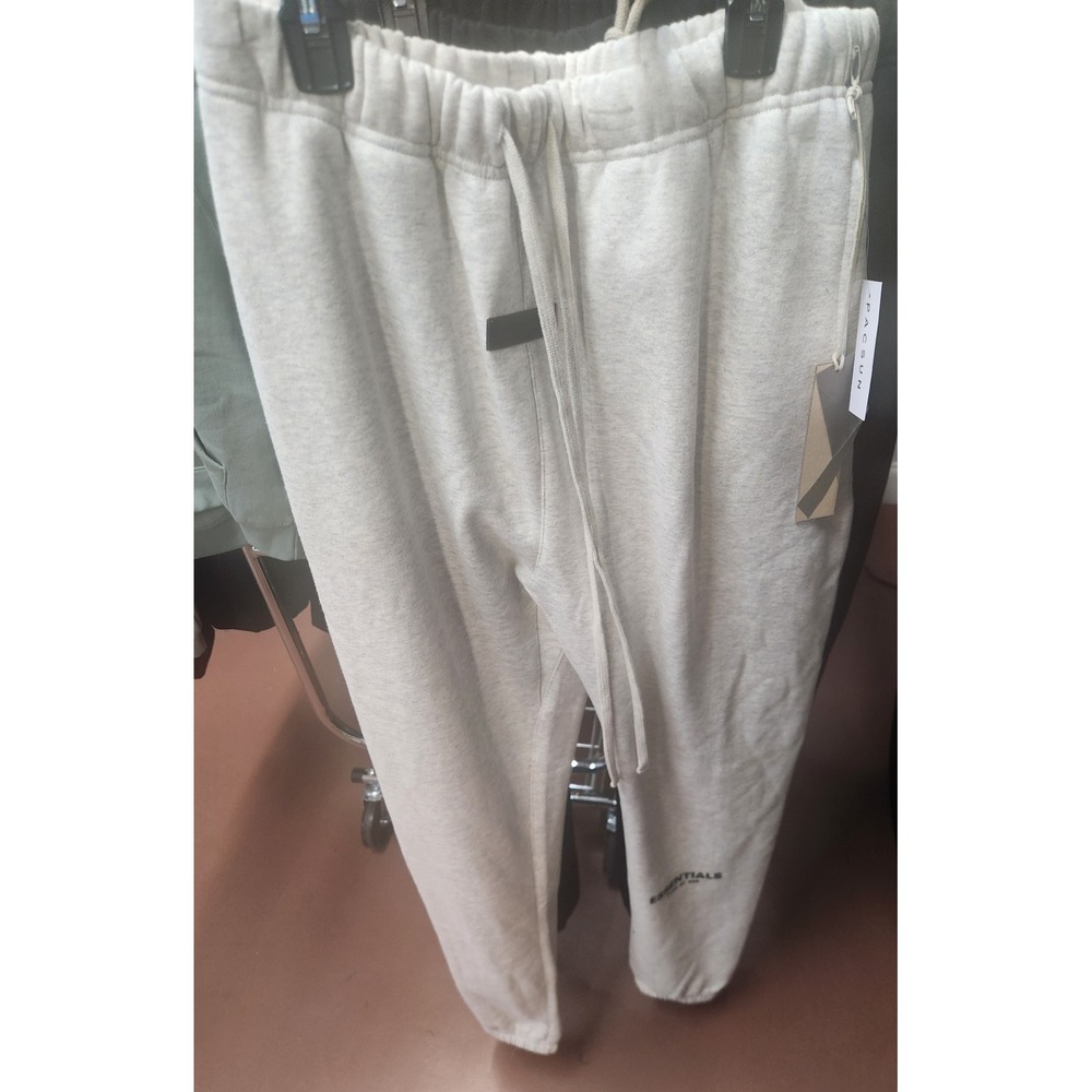 Fear of God Essentials Sweatpants Oatmeal Heather Mens Joggers NWT PacSun XL